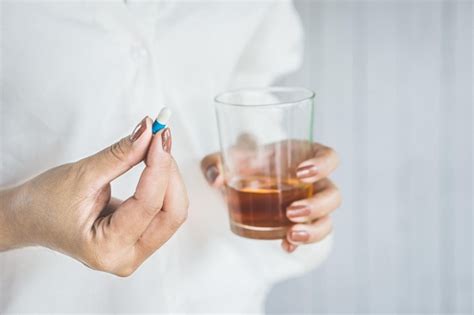 The Dangers Of Mixing Ambien And Alcohol Solutions 4 Recovery