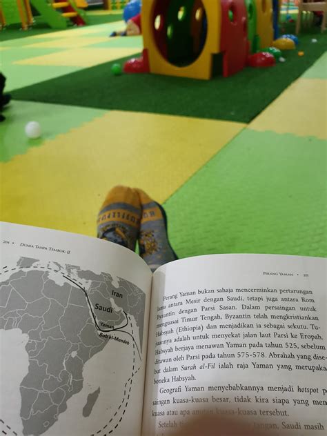 Ilmu adalah kuasa.bahasa adalah simbolik.geografi adalah takdi. Dunia Tanpa Tembok II oleh A.R.W