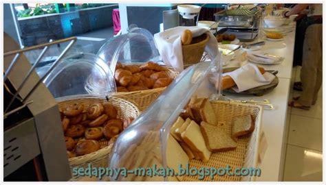 Langkawi merupakan antara destinasi percutian terbaik di malaysia. MaKaN JiKa SeDaP: Sarapan pagi di HIG Hotel Langkawi