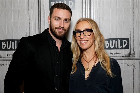 Aaron Taylor Johnson Loves His Wife Sam Why Don T His Fans