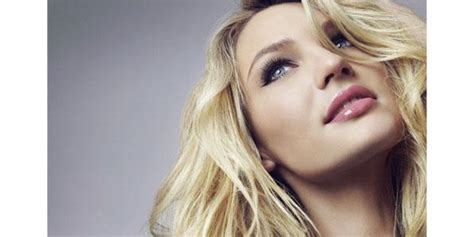 Top 10 Sexiest Blonde Celebrities