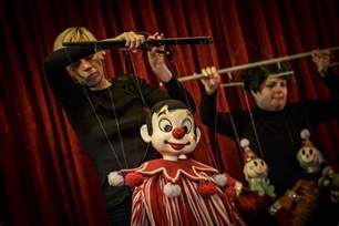 Inside The Magical Heartwarming World Of Las Most Famous Puppet