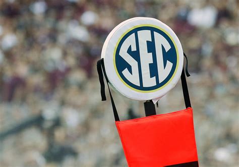 Sling tv offers many channels for watching ncaa football live streams throughout the season, including espn for the playoffs. ESPN releases Week 9 SEC power rankings