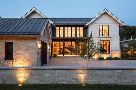 Fabulous Modern Farmhouse With Delightful Details In Minnesota Modern