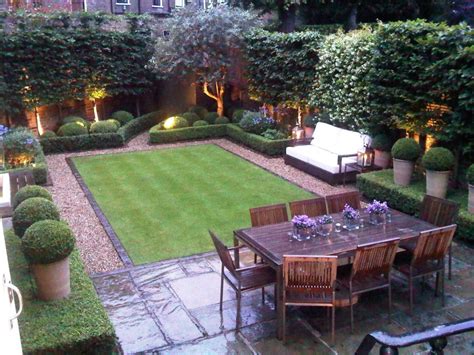 Love This Small But Perfectly Designed And Manicured Garden Tall