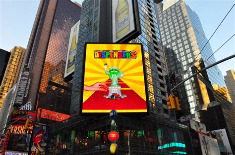 Mandms World Times Square Showtell