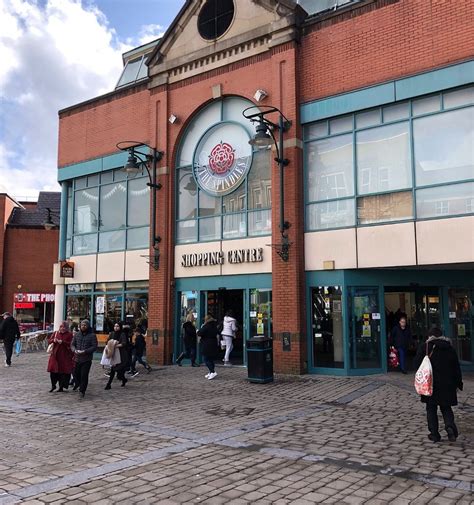 Spindles Town Square Shopping Centre Oldham Ce Quil Faut Savoir