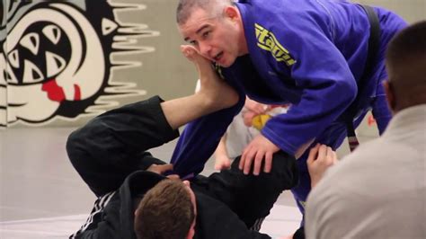 Bjj Training At Carlson Gracie Surrey Youtube