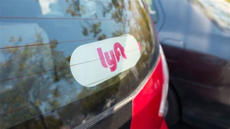 lyft relaunches monthly subscription plan at half the price techcrunch