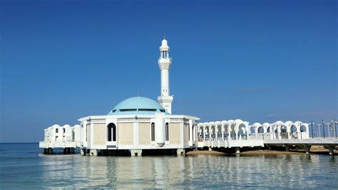 Visit Jeddahs Famed Floating Mosque Visit Saudi Official Website