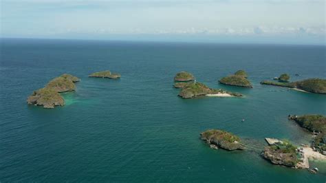 Premium Stock Video Ascending Aerial View Of Hundred Islands Park And