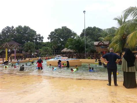 Last month my family and i was went to sungai petani,kedah.went to water park in sg petani called the carnival. Top 10 aktiviti menarik di Kedah | Percutian Bajet