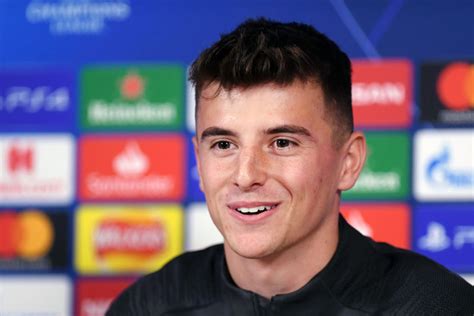 Find out everything about mason mount. Mason Mount tells a cheeky Mourinho story back from his ...