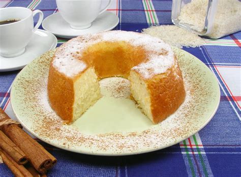 Simple Science: How to Make a Volcano with Kids