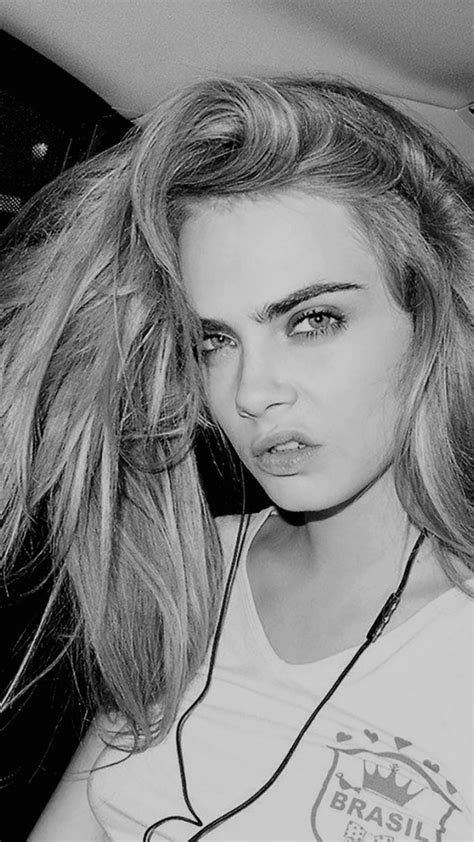 1440x2560 Cara Delevingne White And Black Modeling Samsung Galaxy S6s7
