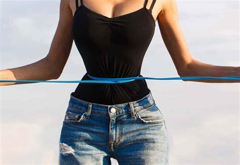 The average american likes this calculator, but is in denial of their waist and overall weight problems. 7 Best Waist Trainers For Women | Top Waist Shapers 2020
