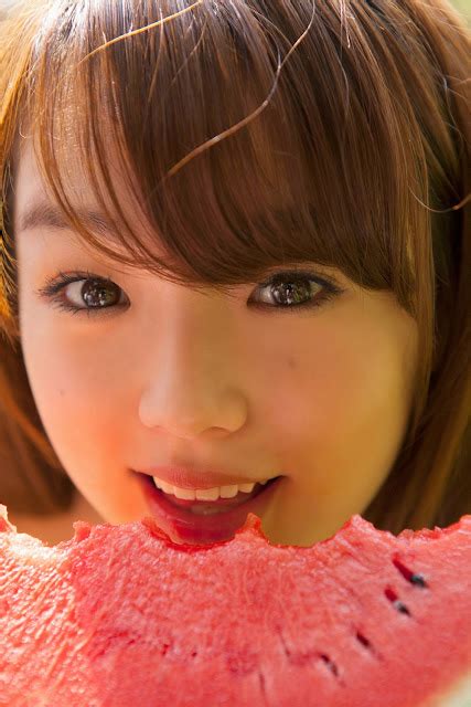 Japanese Girl Pictures Cute Pic Ai Shinozaki Eating Shot