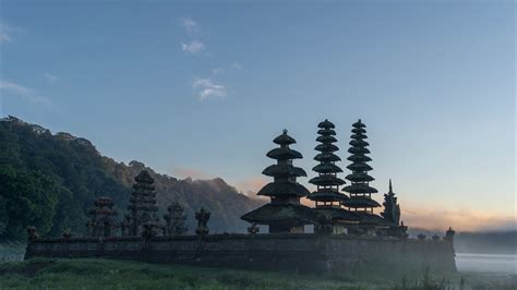 Sunrise At Ulun Danu Temple At Tamblingan Lake Bedugul Bali Indonesia