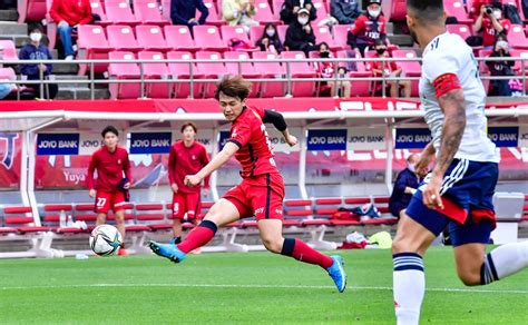 (8) コードギアス (65) ゴールデンカムイ (8). 【超テクJ動画】一瞬のミスが命取り!FW上田綺世「相手GKから ...
