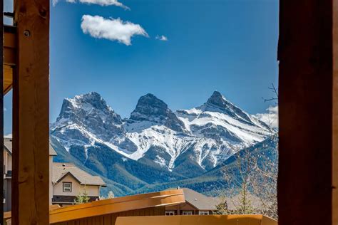 2 Bed Airbnb Canmore Alberta S And T Properties