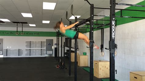 Tips For Getting Your First Bar Muscle Up Invictus Fitness