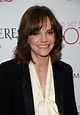 'Forrest Gump' Star Sally Field Shared Her TBT Photo, Asked Fans Their ...