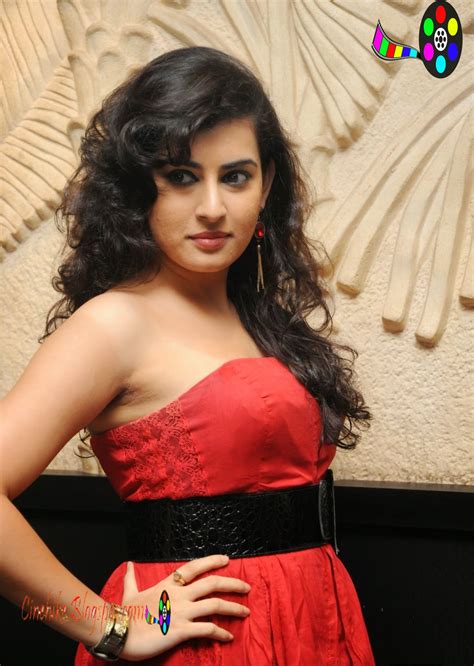 Actress Archana Latest Hot Stills Cine Gallery