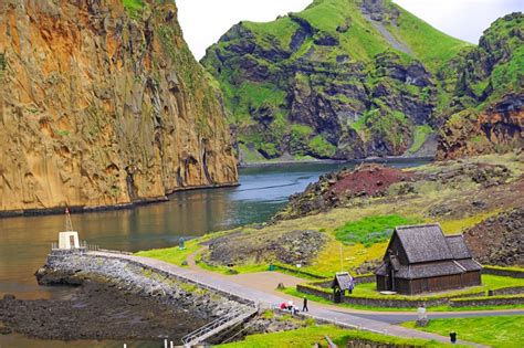 10 Most Beautiful Small Towns In Iceland