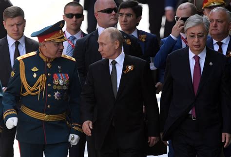 Russia Secretly Offered Afghan Militants Bounties To Kill U S Troops Intelligence Says The