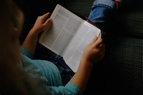Como Ler A Bíblia Corretamente 5 Dicas Simples E Práticas