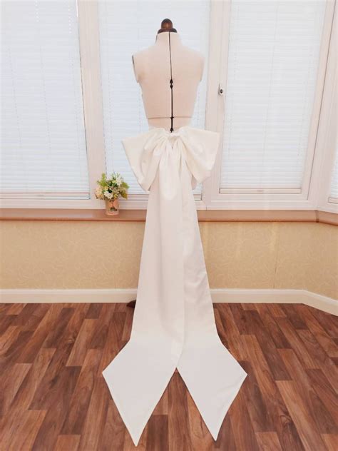 Giant Detachable Wedding Dress Bow With Train Satine Etsy