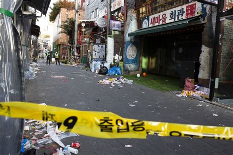 At Least 153 Killed 133 Injured In Halloween Stampede In Seoul