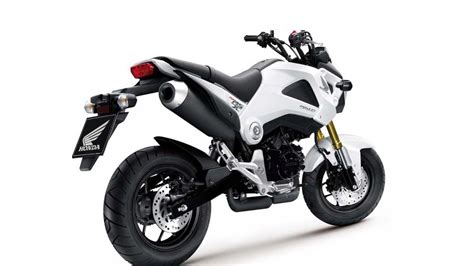 Honda has revealed the new 2020 honda msx125 grom. 2015 Honda Grom 125 pic 4 - onlymotorbikes.com