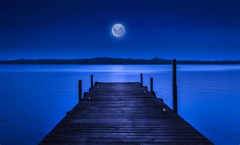 Moonlight On The Lake Moonlight Lake Dream City