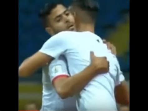 ضياء السقايستضيف الزمالك، نظيره الاتحاد السكندري، في السابعة والنصف ويدخل الزمالك المباراة متأثرا بخسارته من غزل المحلة بهدفين لهدف، في الجوبة الماضية. ‫هدف وملخص مباراة الزمالك والاتحاد السكندرى 1-0(16-5-2016 ...