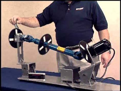 What's the difference between chain and shaft drive on a bike? Drive shaft velocity - YouTube
