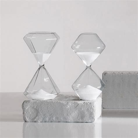 Si Time Shaped Glass Hourglass White Sand 30 Minutes Diamond
