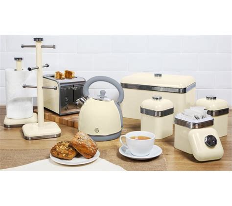 20 Superb Retro Kitchen Small Appliances Home Decoration Style And