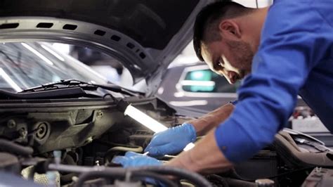 The New Era Of Automotive Repairs How To Use An Online Mechanic Service