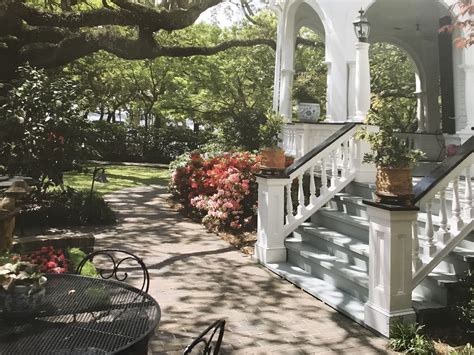 Charleston Sc In 2020 Outdoor Decor Beautiful Places Outdoor