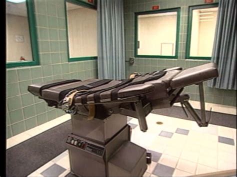 Arkansas Executions On Hold As Judge Blocks Use Of Lethal Injection