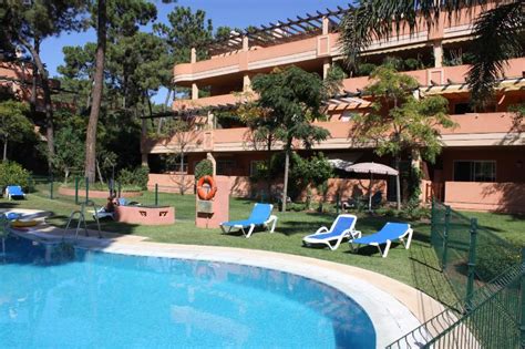 206 opiniones de hoteles y 63 fotos de viajeros, y los precios más baratos para hoteles en coma ruga. Alquiler apartamento en Elviria, Costa del Sol con piscina común y playa/lago próximos - Niumba