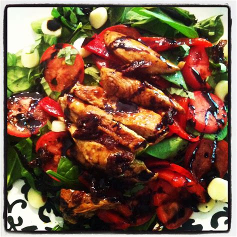 Chicken caprese salad with the most incredible balsamic marinated chicken, fresh tomatoes, melt in your mouth mozzarella, grilled asparagus, creamy avocado and crispy bacon all drizzled with creamy balsamic reduction dressing = out of this world! DebrasFoodTravelsandFun: Chicken Caprese Salad