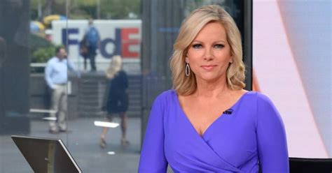 Former lawyer shannon bream took a risk and ultimately landed her dream job as fox's supreme court correspondent. Fox News Anchor Shannon Bream's Eye Pain Was So Severe She ...
