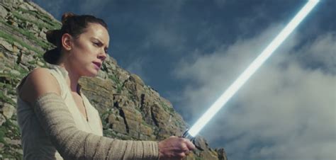 Is Rey A Gray Jedi The Last Jedi Trailer Hints That Her Power Is