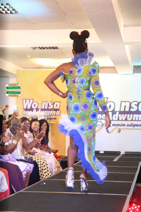 Supporters Go Gaga Over Barimapas Collections Photos