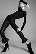 Dynamic Poses Reference Photography ; Dynamic Poses in 2020 | Vogue ...