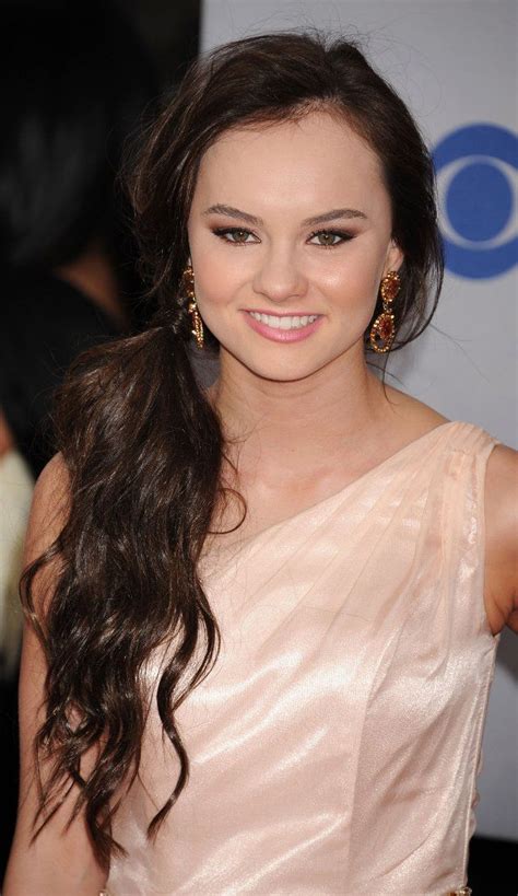 Madeline Carroll Is Amazing She Has A Great Style And She Is In One Of My Favorite Movies Of