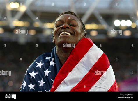 usa s dawn harper nelson celebrates winning the silver medal in the women s 100m hurdles final