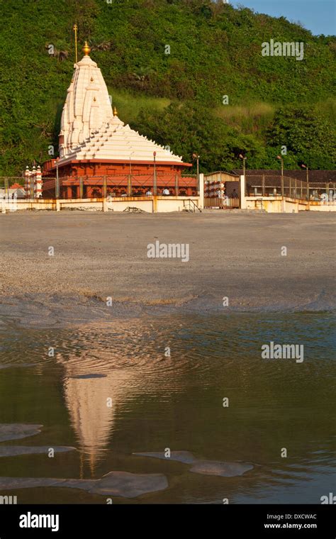 Ganpati Ganesh Temple At Ganpatipule Beach Konkan Coast Maharashtra